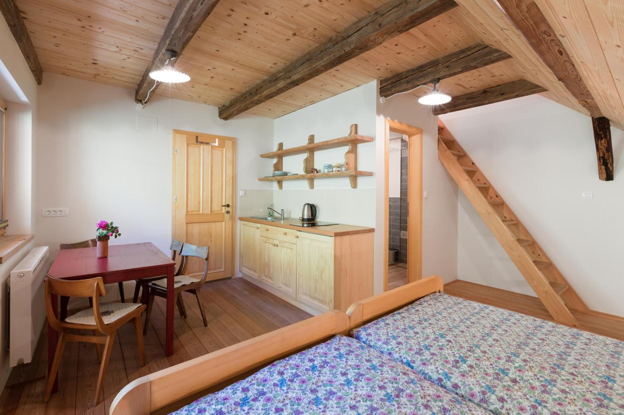 Homestead Farm Tesnak Gorenja Vas  Quarto foto